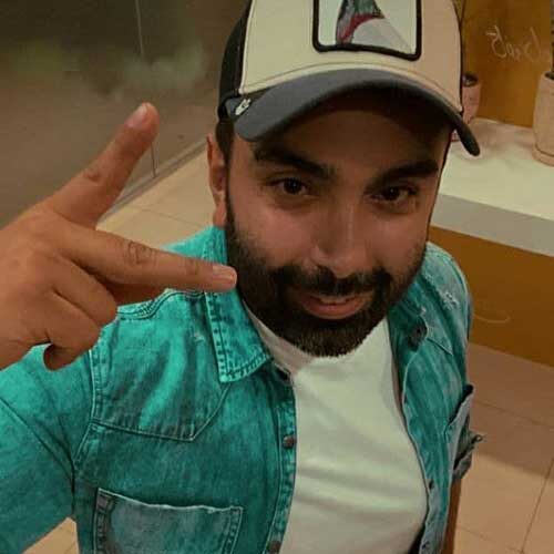 آهنگ مسعود صادقلو حالا حالاها باهات حالت مجنونه دلم